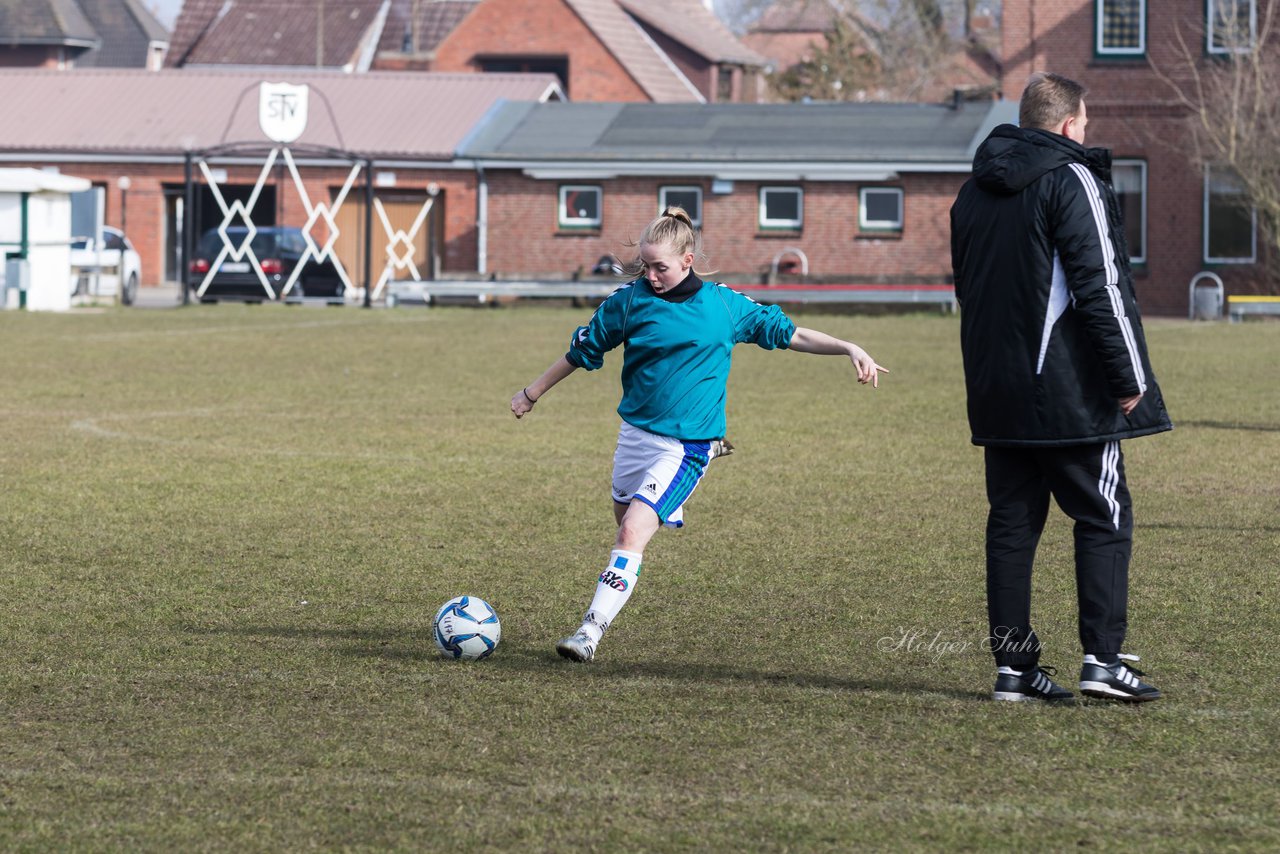 Bild 83 - wBJ SG Weststeinburg/Beidenfleth - SV Henstedt Ulzburg : Ergebnis: 0:4